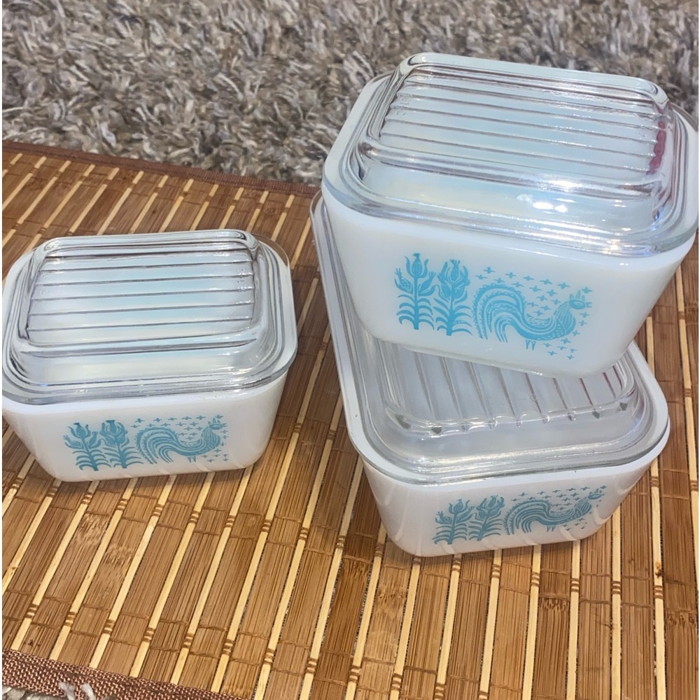 Vintage Fridgies - Pyrex Amish Butterprint Refrigerator Dishes